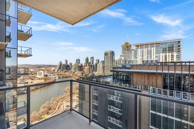 44 E Ave Unit 3107, Austin, TX 78701 - balcony with a view of skyline
