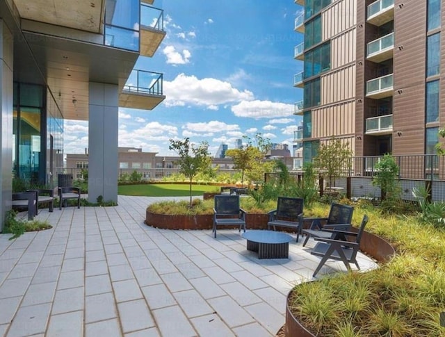 44 E Ave Unit 4305, Austin, TX 78701 - view of patio
