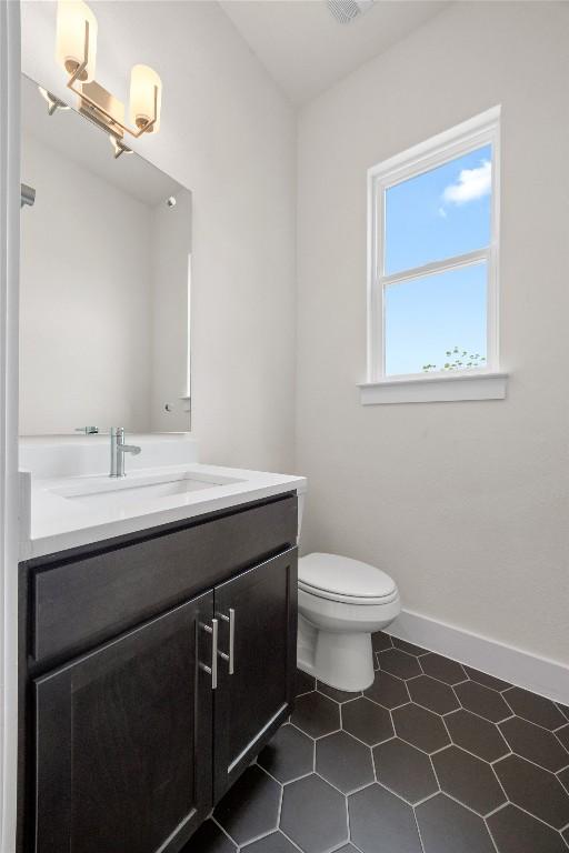 760 Mansell Dr, Austin, TX 78702 - photo 21