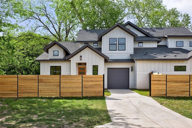 760 Mansell Dr, Austin, TX 78702 - photo 2