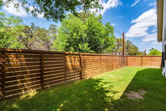 638 Oak Ln, Cottonwood Shores, TX 78657 - view of yard