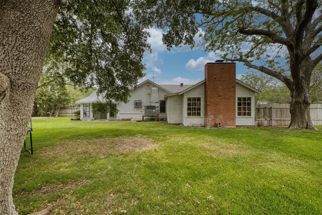 500 W Austin St, Luling, TX 78648 - photo 31