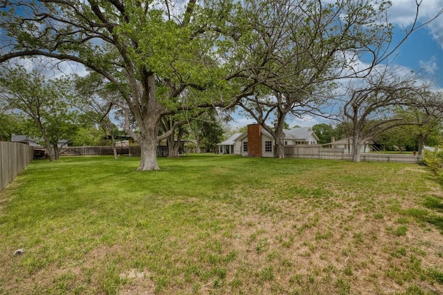 500 W Austin St, Luling, TX 78648 - photo 37