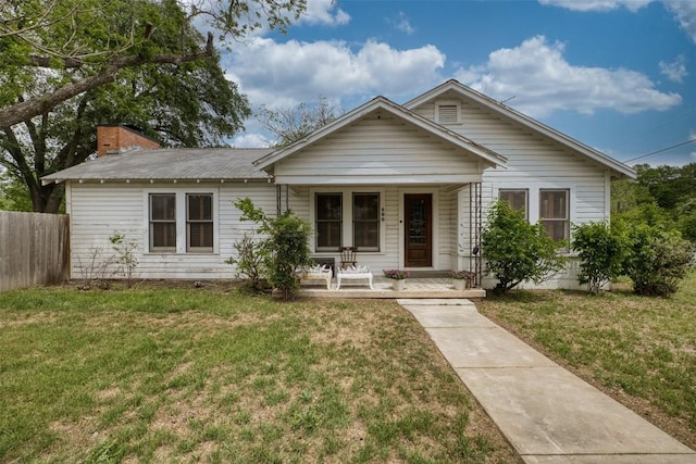 500 W Austin St, Luling, TX 78648 - photo 1
