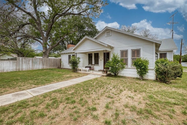 500 W Austin St, Luling, TX 78648 - photo 2