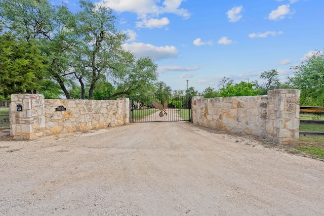 575B Winding Trl, Wimberley, TX 78676 - photo 2