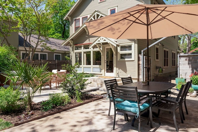 4103 Ave F, Austin, TX 78751 - view of patio with outdoor dining area