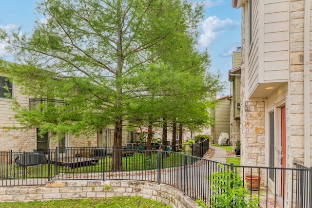 6900 E Riverside Dr Unit 24, Austin, TX 78741 - view of community
