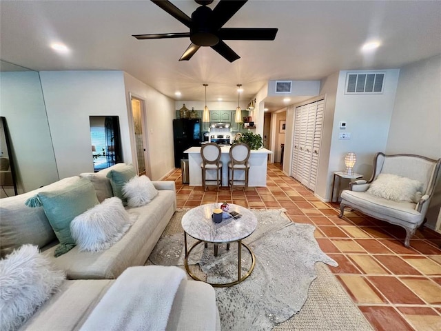 1601 Judy Lynn Dr Unit 107, Spicewood, TX 78669 - photo 2