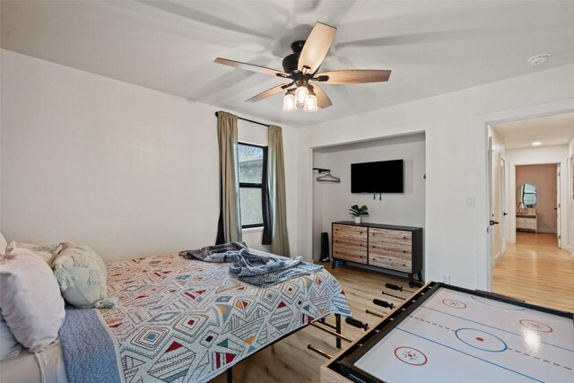 326 W Mulberry St, Fredericksburg, TX 78624 - bedroom featuring ceiling fan and light wood finished floors