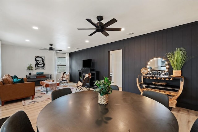 326 W Mulberry St, Fredericksburg, TX 78624 - dining area with a ceiling fan, visible vents, recessed lighting, and light wood-style flooring