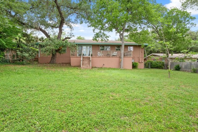 2213 Rebel Rd, Austin, TX 78704 - view of yard with fence