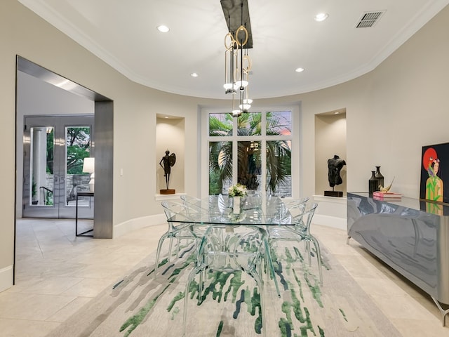 8300 Chalk Knoll Dr, Austin, TX 78735 - dining area with recessed lighting and ornamental molding