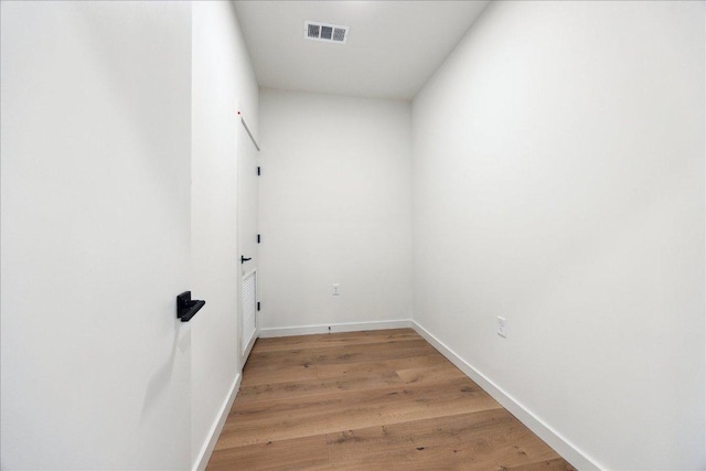 2209 S 1st St Unit 226, Austin, TX 78704 - empty room featuring light wood-style floors and baseboards