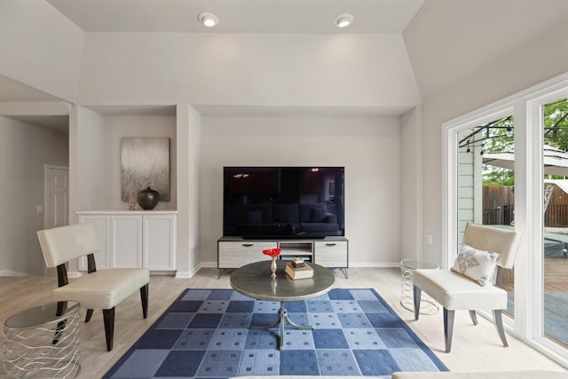 6659 Whitemarsh Valley Walk, Austin, TX 78746 - living room with baseboards
