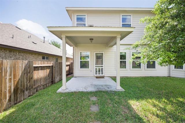 1812 Hidden Springs Path, Round Rock, TX 78665 - rear view of property with fence, a yard, and a patio