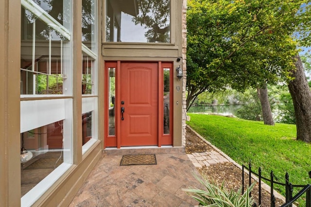 9 Stoney Creek Cv, Lakeway, TX 78734 - entrance to property featuring a water view