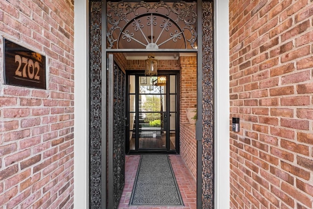 2702 Hillview Green Ln, Austin, TX 78703 - entrance to property with brick siding