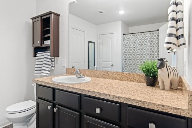 153 Proclamation Ave, Liberty Hill, TX 78642 - full bath featuring visible vents, toilet, and vanity