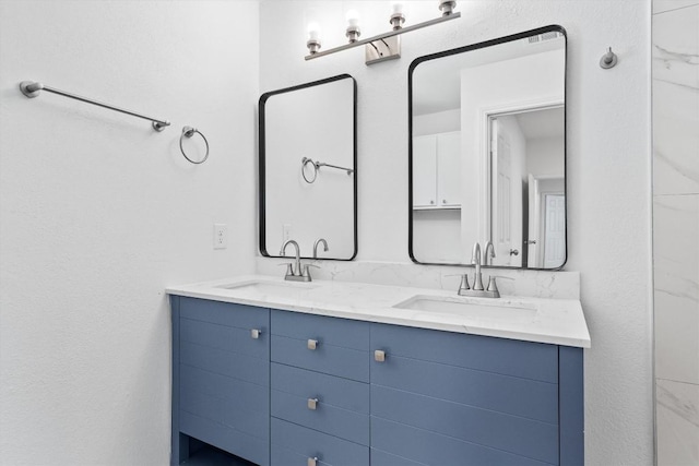 8121 Almondsbury Ln, Austin, TX 78748 - full bath featuring double vanity