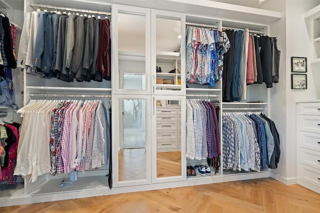 4014 Walnut Clay Dr, Austin, TX 78731 - view of closet
