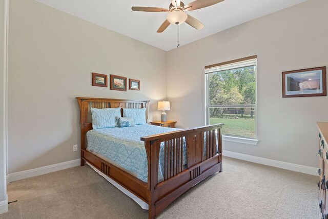 101 Dakota Dr, Georgetown, TX 78633 - carpeted bedroom featuring baseboards and ceiling fan