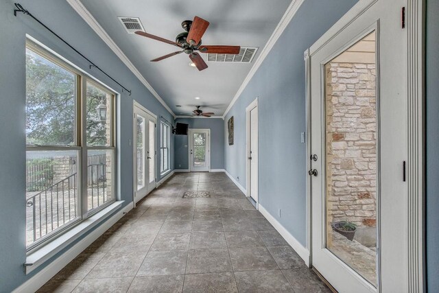 36 Cottondale Rd, The Hills, TX 78738 - hallway featuring crown molding and baseboards