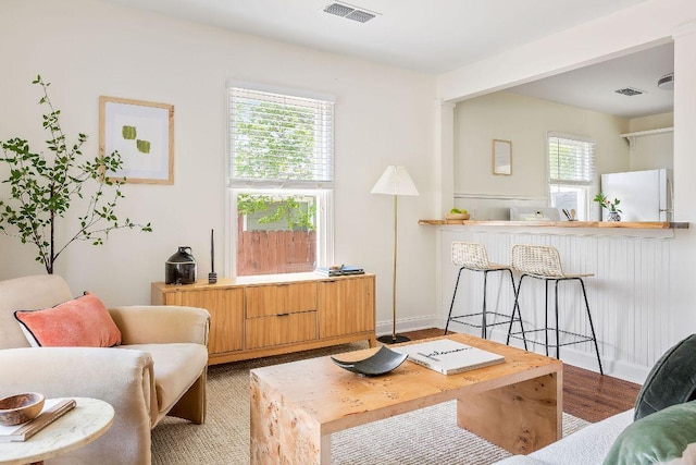 1200 Cullen Ave Unit B, Austin, TX 78757 - sitting room with wood finished floors and visible vents