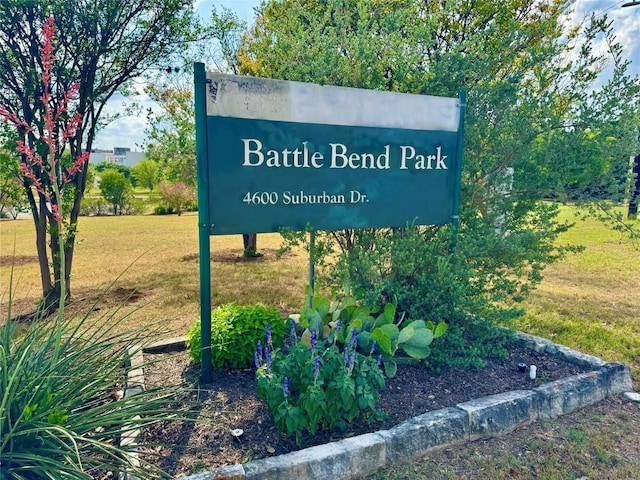 4801 S Congress Ave Unit D6, Austin, TX 78745 - community sign with a yard