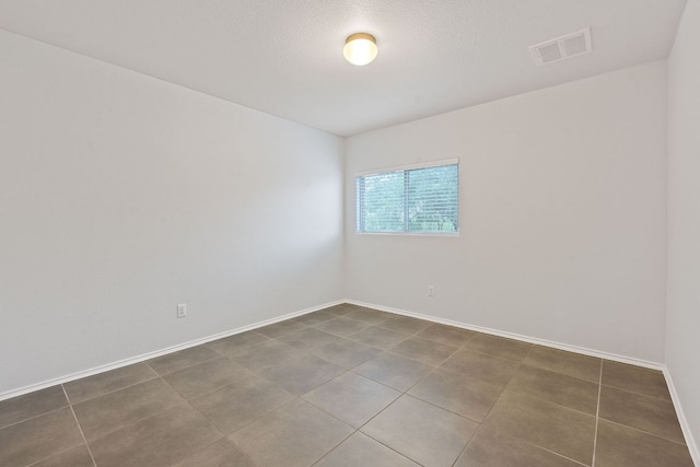 6224 Aviara Dr Unit E14, Austin, TX 78735 - spare room with baseboards