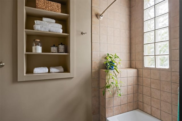 1709 Bouldin Ave, Austin, TX 78704 - bathroom featuring built in features