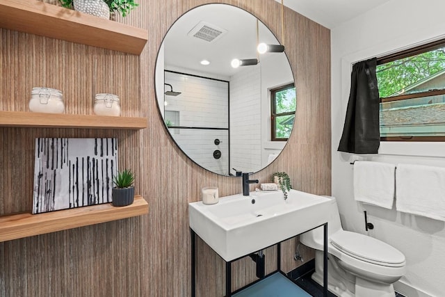 5602 Joe Sayers Ave, Austin, TX 78756 - full bath with toilet and a tile shower