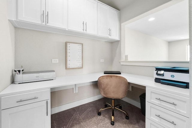 20401 Great Egret Ln, Pflugerville, TX 78660 - home office featuring built in desk and carpet