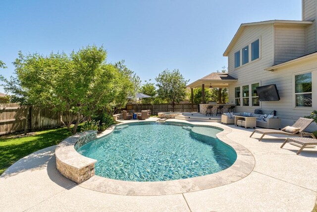 20401 Great Egret Ln, Pflugerville, TX 78660 - view of pool featuring outdoor lounge area, a fenced backyard, and a patio area