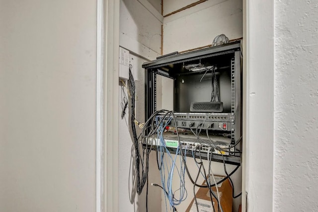 12319 Wycliff Ln, Austin, TX 78727 - view of utility room