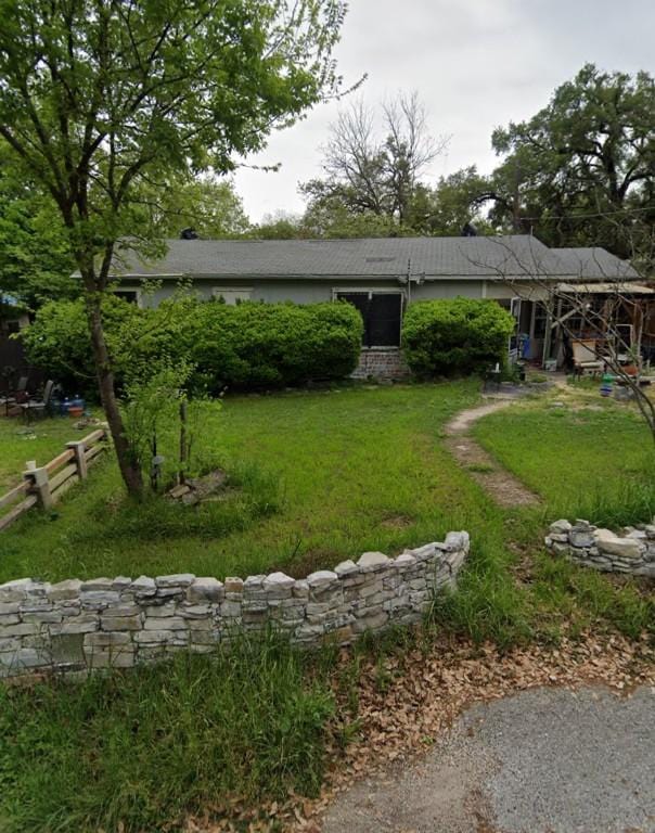 8801 Little Walnut Dr, Austin, TX 78753 - view of green lawn