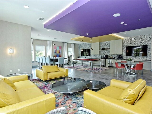 1900 Barton Springs Rd Unit 3007, Austin, TX 78704 - community lobby featuring recessed lighting