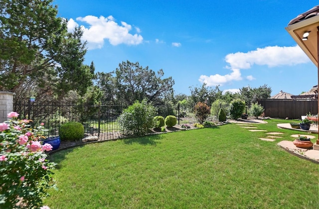 300 Horseback Holw, Austin, TX 78732 - view of fenced backyard