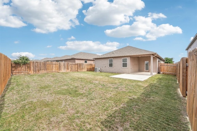 320 Freedom Park Ave, Liberty Hill, TX 78642 - photo 29