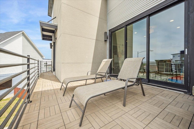 6229 Florencia Ln, Austin, TX 78724 - view of balcony