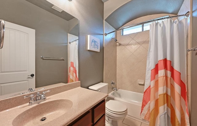 7716 Journeyville Dr, Austin, TX 78735 - bathroom with toilet, vanity, and shower / tub combo