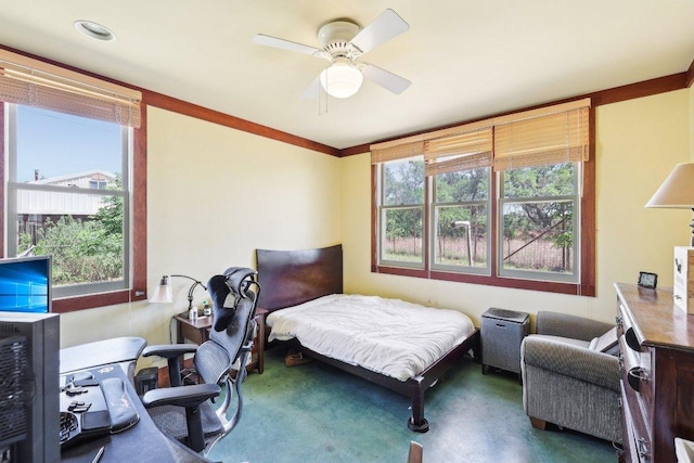 bedroom with a ceiling fan
