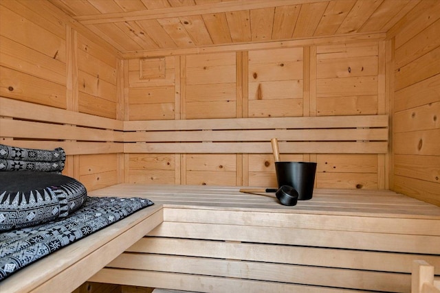 view of sauna / steam room