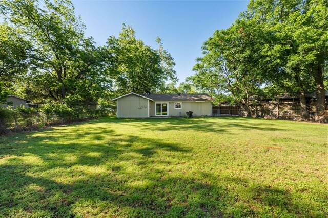 502 Oakley Ct, Austin, TX 78753 - view of yard