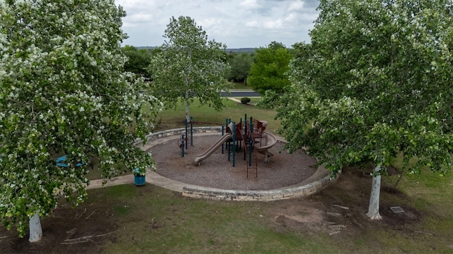 2129 Aaron Ross Way, Round Rock, TX 78665 - view of yard