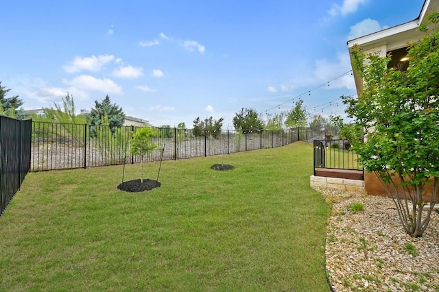 233 Abbeyville Walk, Austin, TX 78738 - view of yard