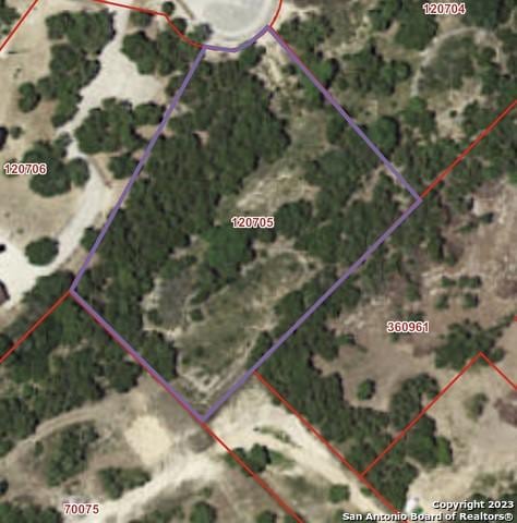 124 Calhoon Ct, Canyon Lake, TX 78133