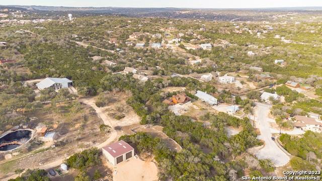 124 Calhoon Ct, Canyon Lake, TX 78133
