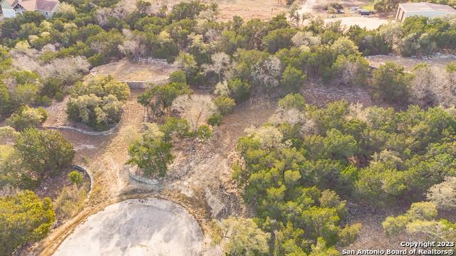 124 Calhoon Ct, Canyon Lake, TX 78133