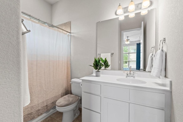 2420 Soprano Way, Round Rock, TX 78681 - full bath featuring vanity, a textured wall, toilet, and a shower with shower curtain